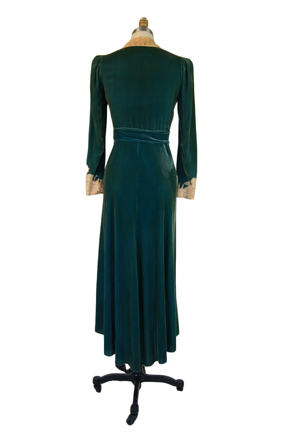 1930s Silk Velvet & Lace Morning Robe