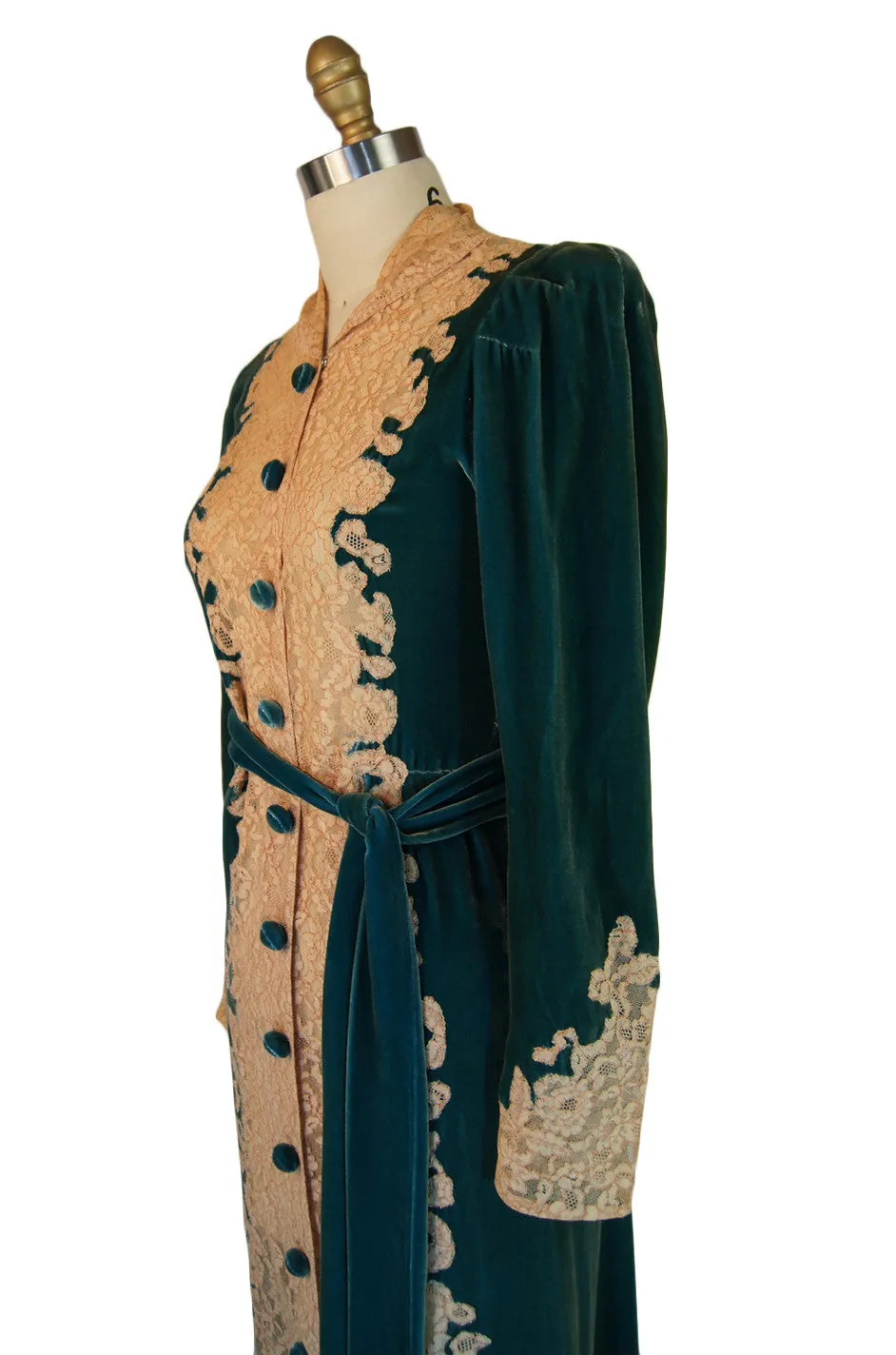 1930s Silk Velvet & Lace Morning Robe