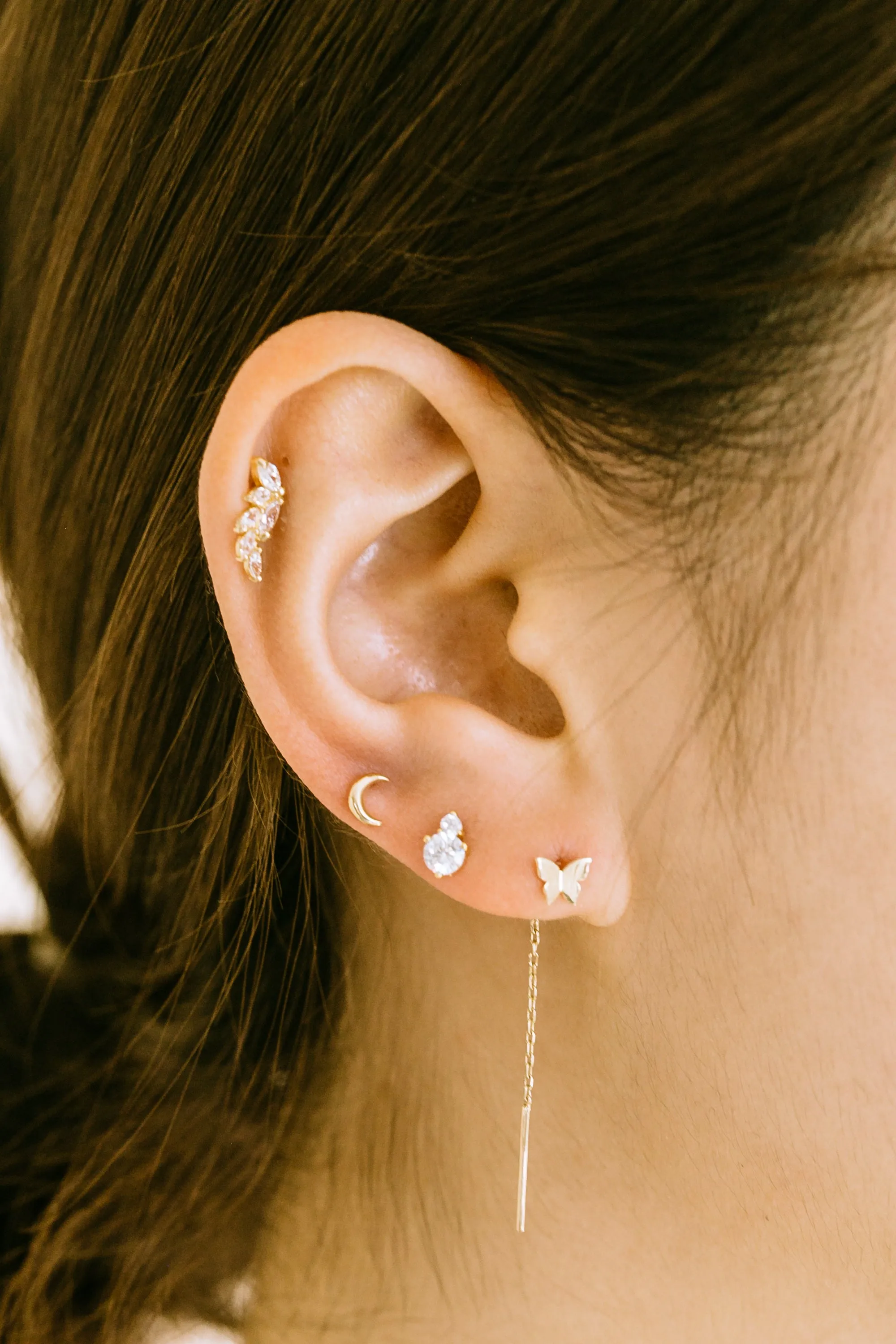 925 Cz Cute Delicate Teardrop Ear Barbell Piercing