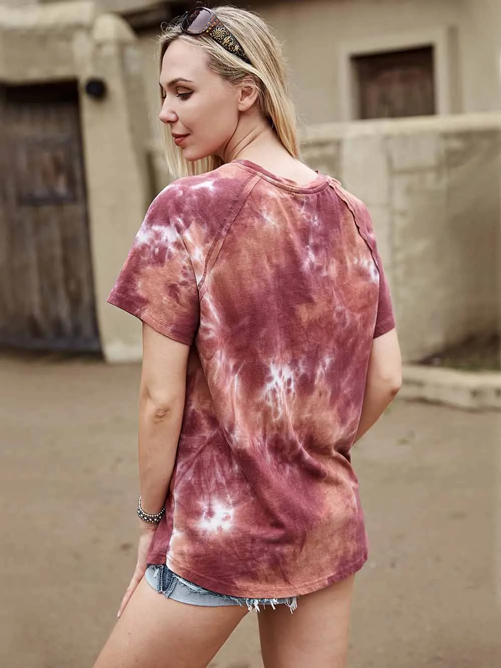 Delila Women Tie-dye Horse and Skull Tee