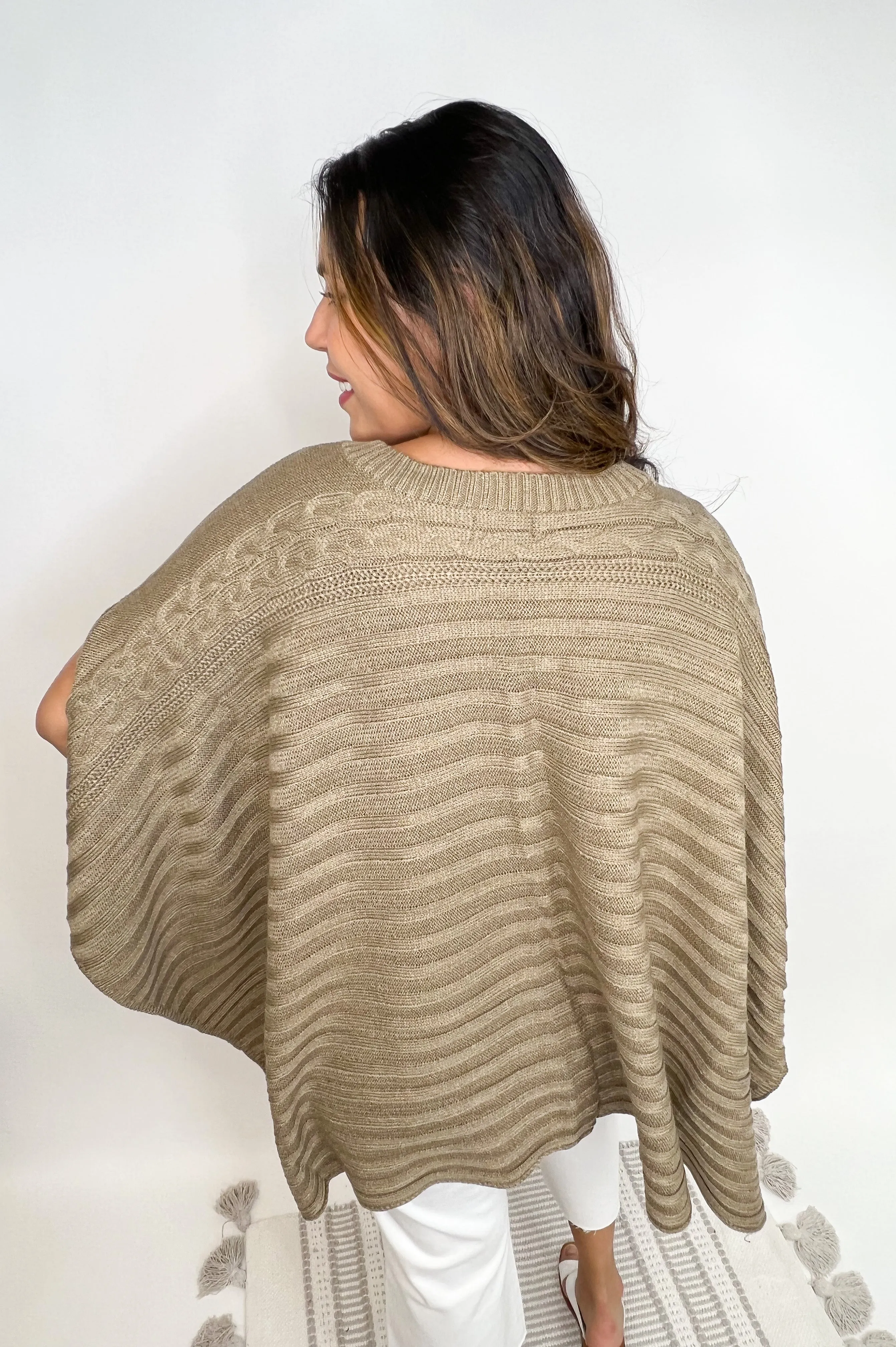 #ET6058 BAYSIDE - CABLE KNIT PONCHO