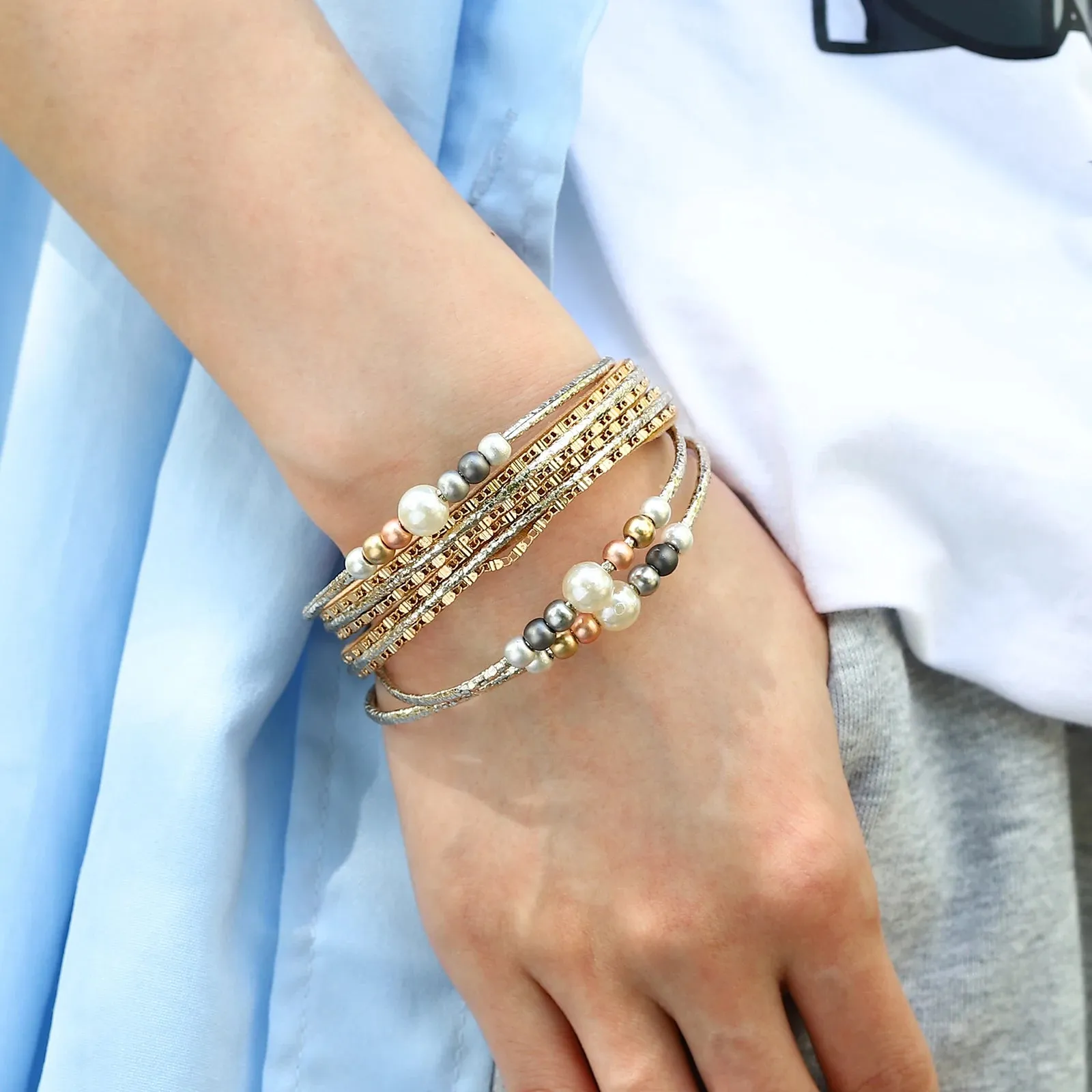 'Girinya' Pearl Beads Cuff Bracelet - silver