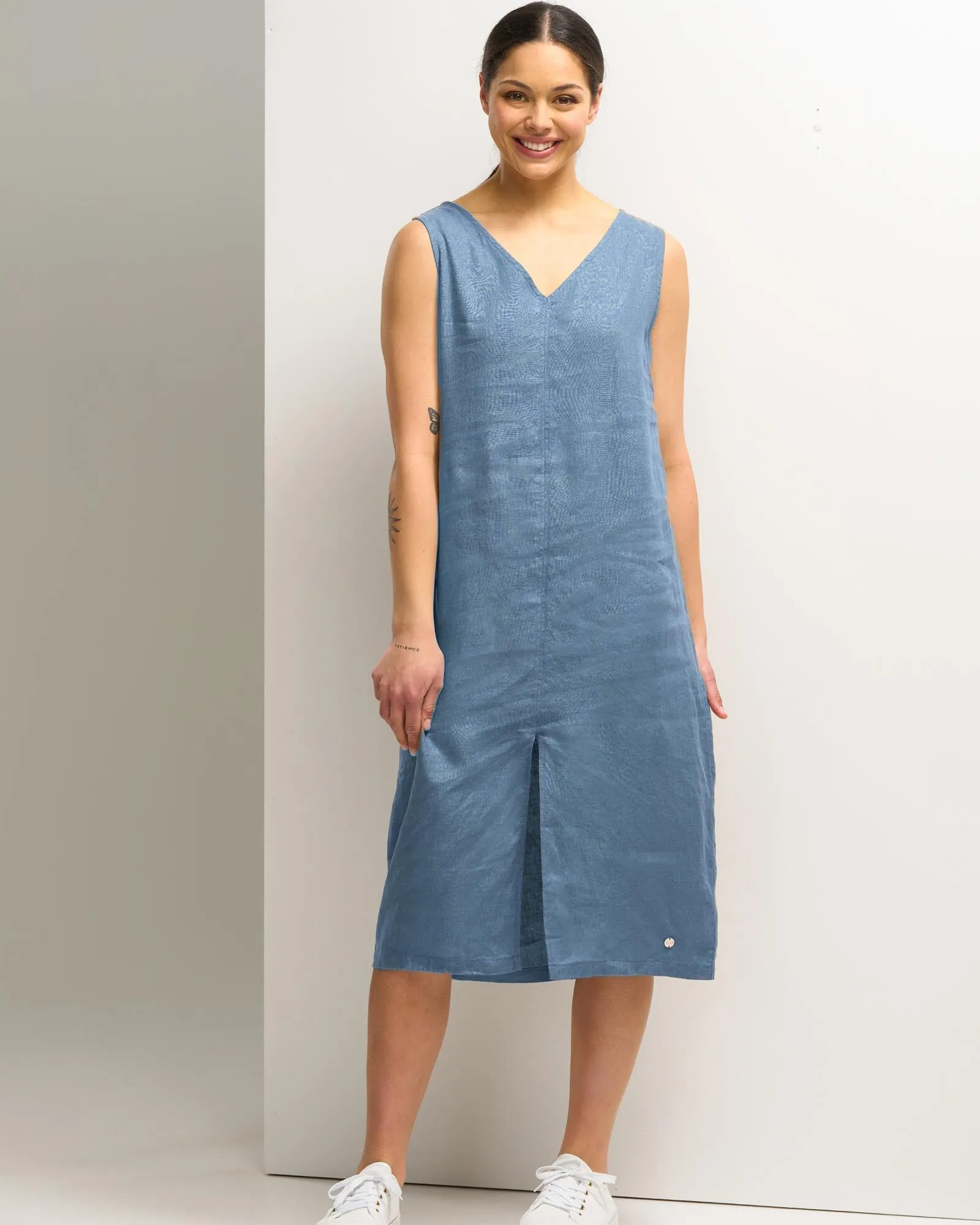 LINEN VEE SPLIT TUNIC