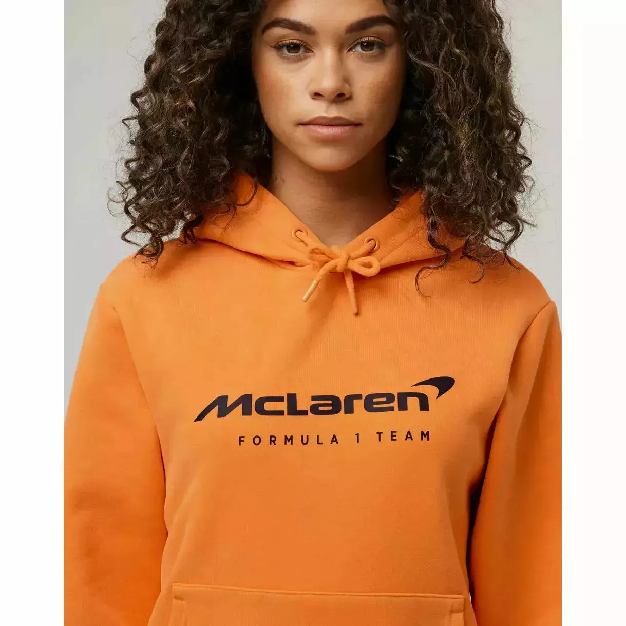 McLaren F1 Women's Core Essentials Logo Hoodie - Papaya/Blue/Black