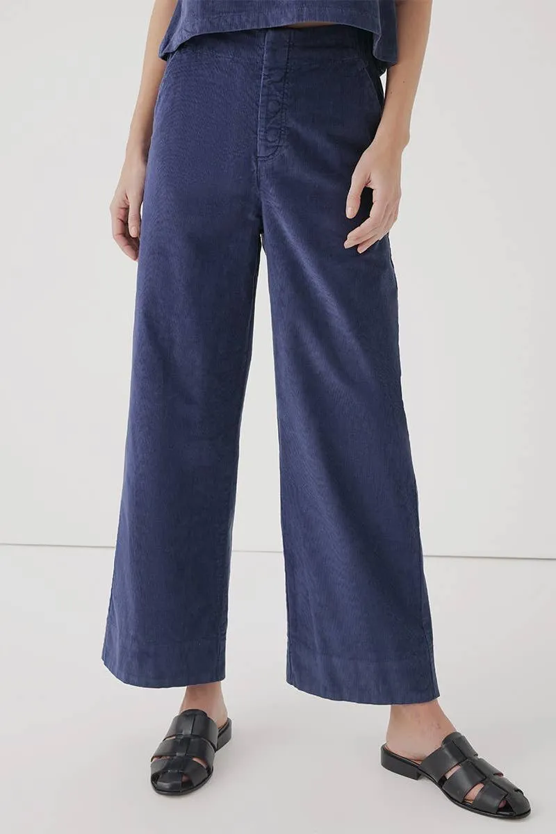 Modern Corduroy Wide Leg Pant