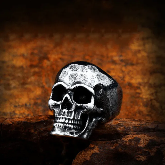 Noble Skull Ring