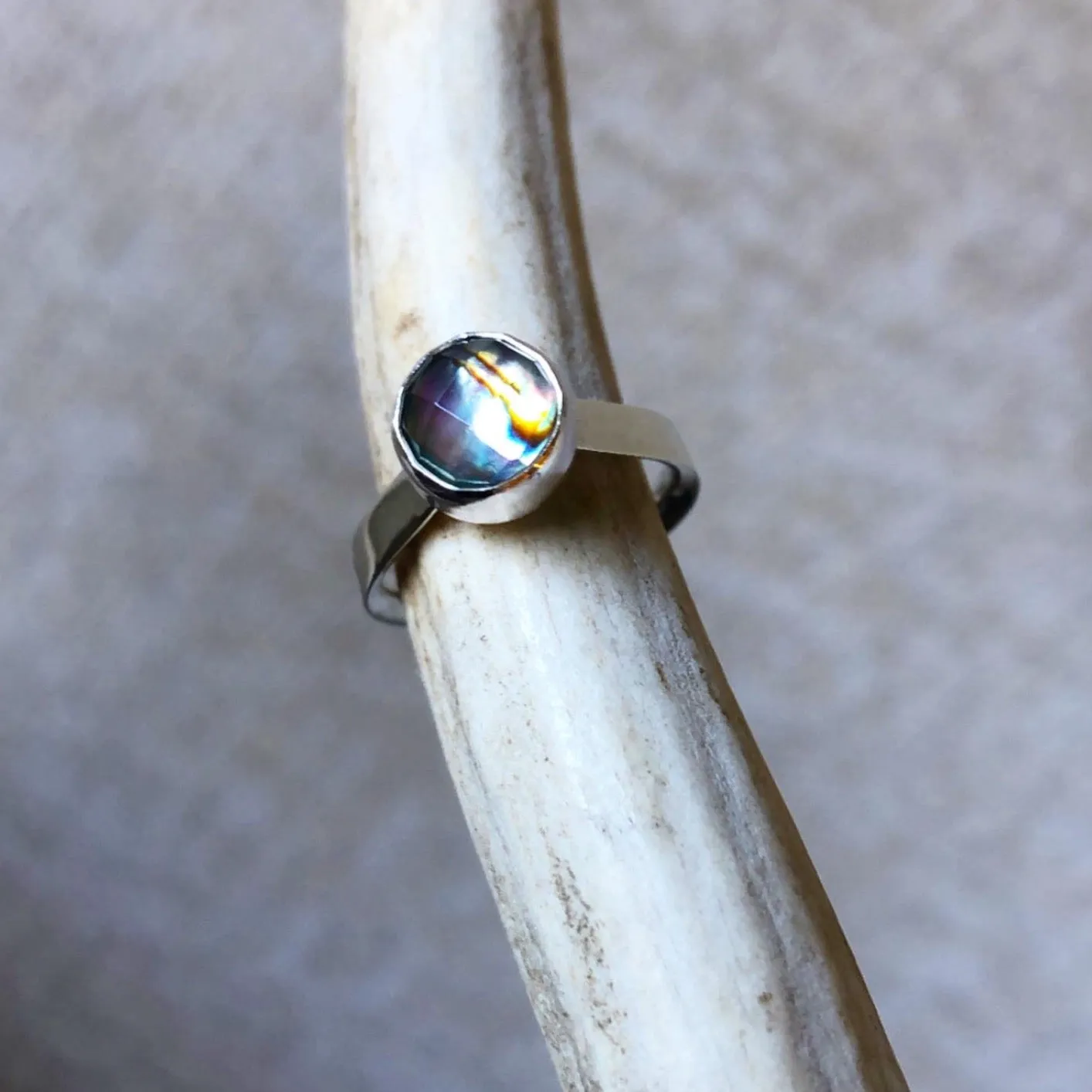 Sweet Abalone Ring