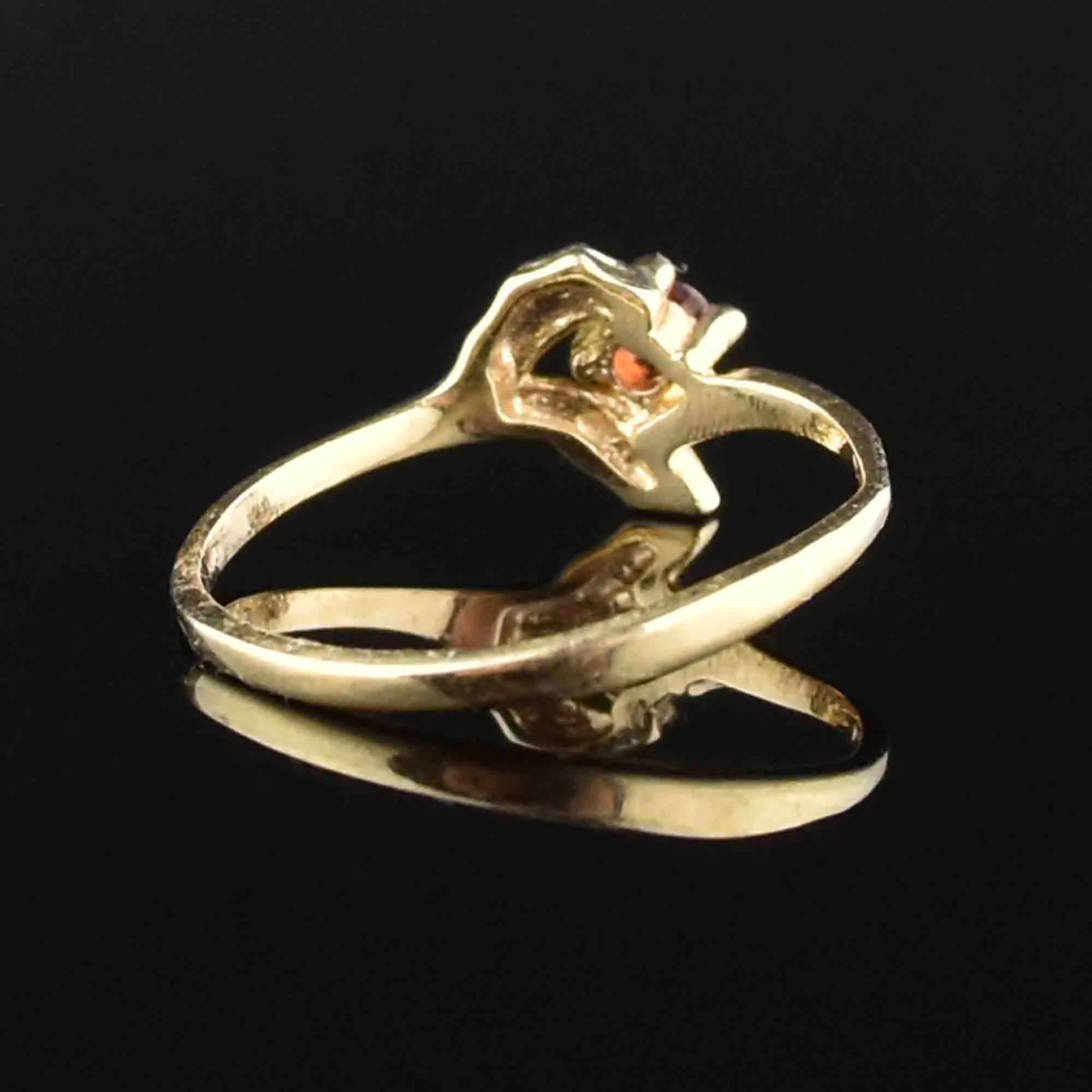 Vintage 10K Gold Leaf Garnet Ring, Sz 6