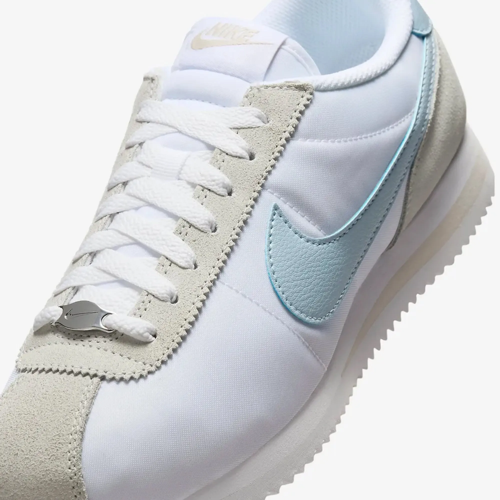 WMN'S CORTEZ 'WHITE/LT ARMORY BLUE-LT OREWOOD BRN'