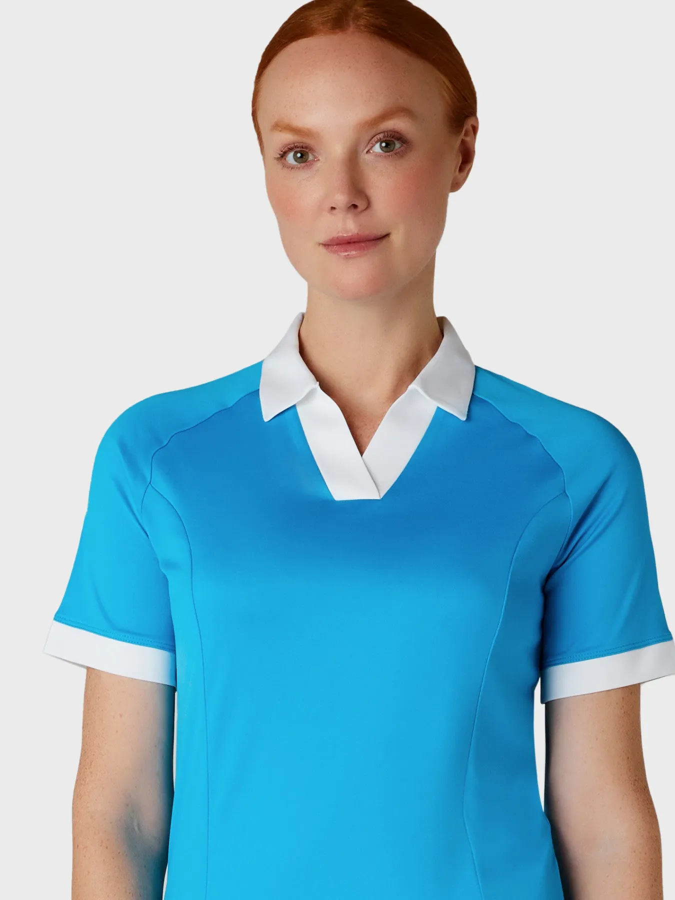 Women's V-Placket Colourblock Polo Top In Vivid Blue